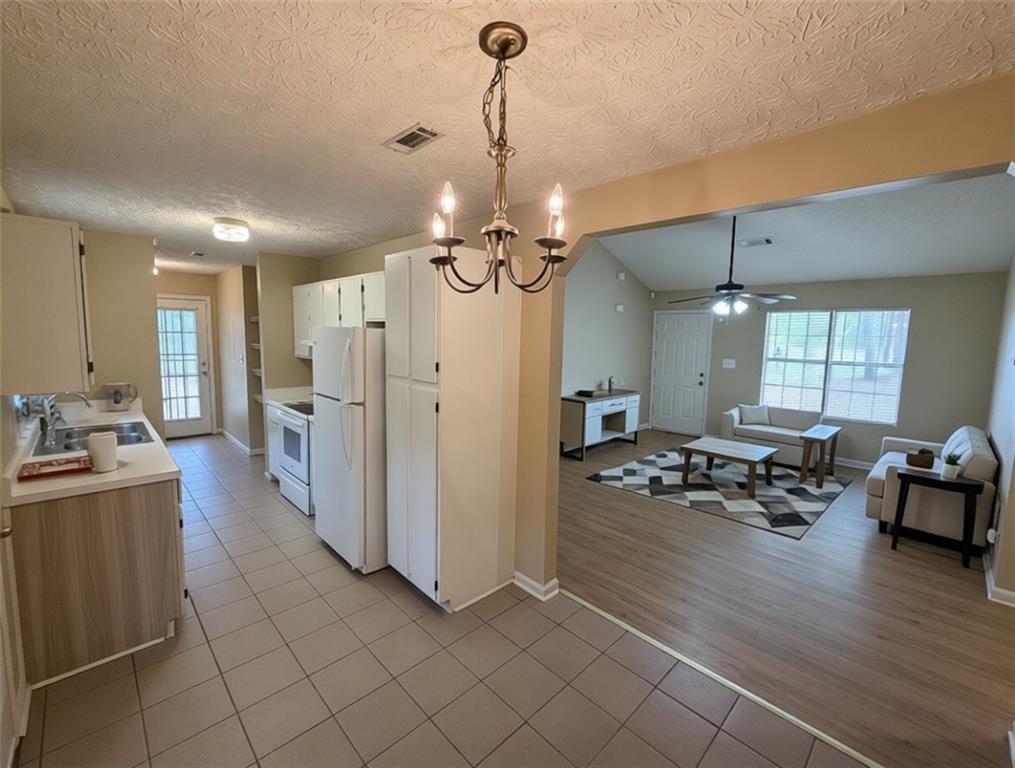 122 Oriole Drive