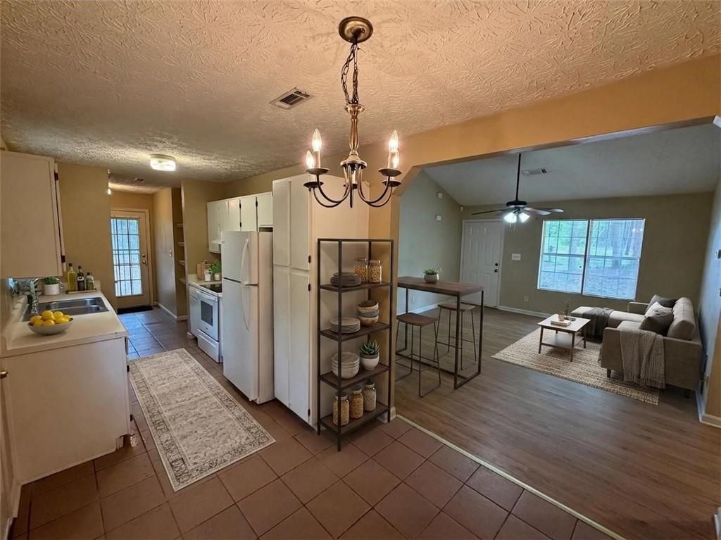 122 Oriole Drive