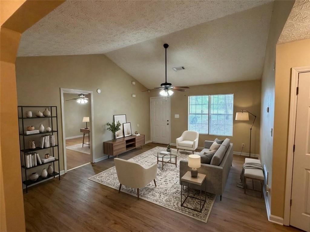 122 Oriole Drive
