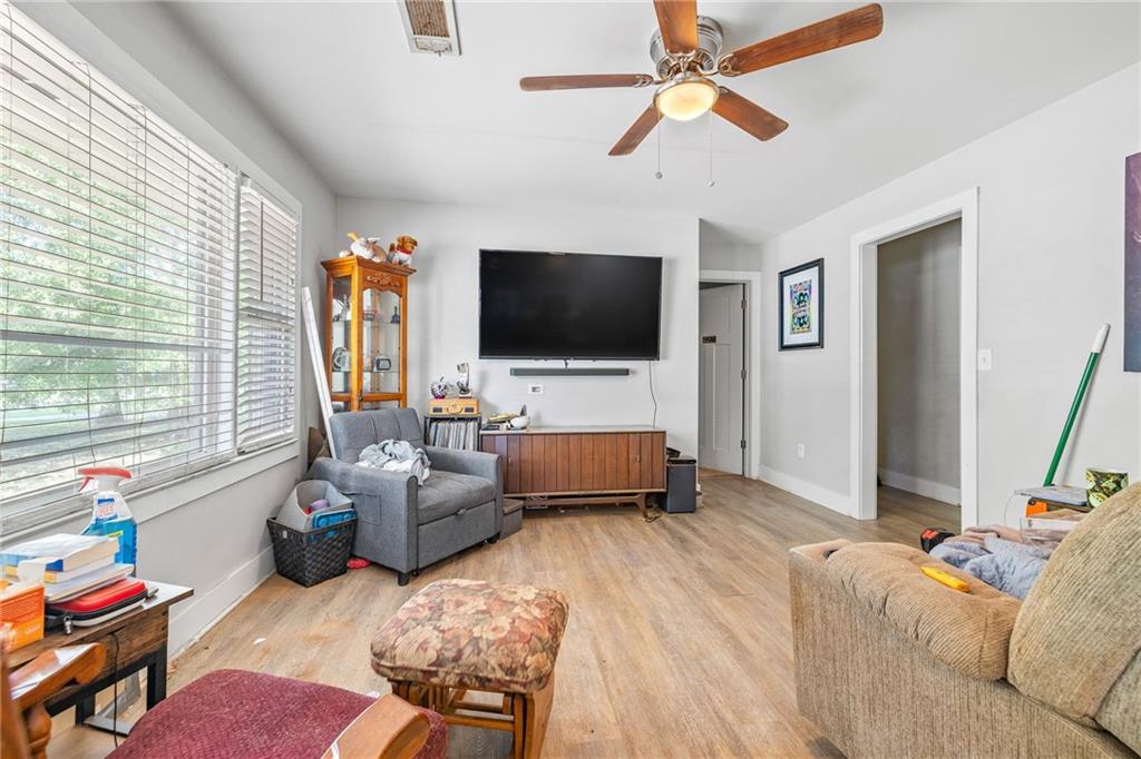 312 Glen Iris Drive