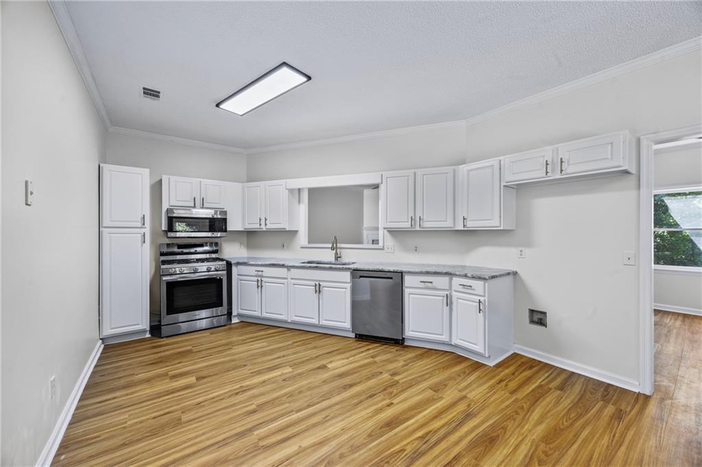 1965 Tiner Court, Cumming, Georgia image 11