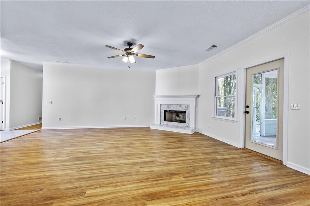 1965 Tiner Court, Cumming, Georgia image 6