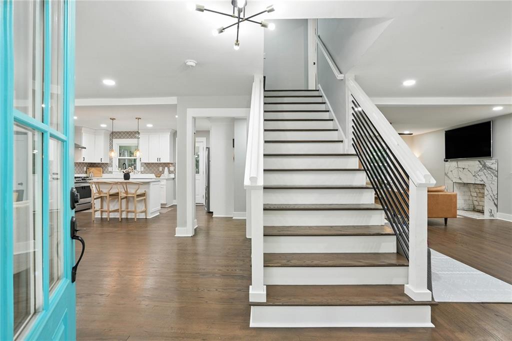 5625 Roberts Drive