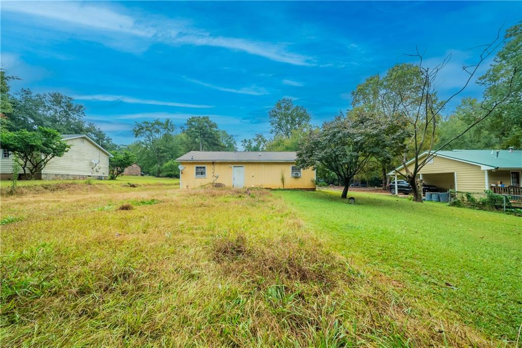 107 Oakwood Circle