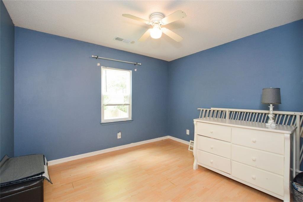 2896 LAKEMONT Drive SW