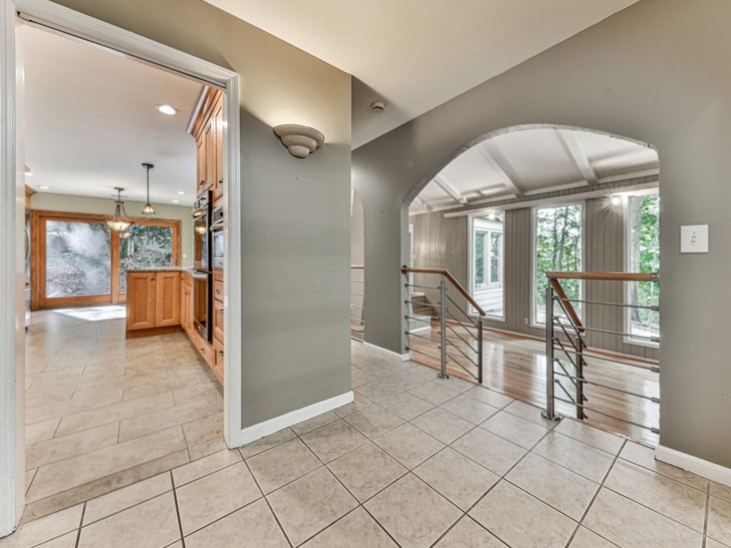 3771 Club Drive NW