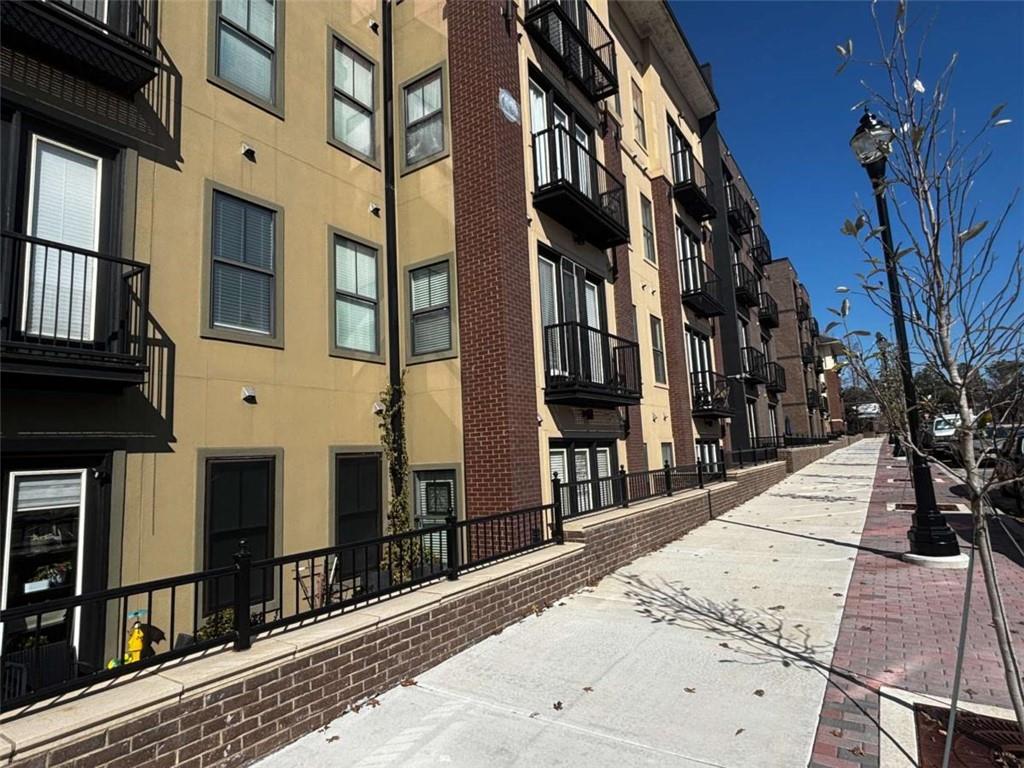 5300 Peachtree Road 604