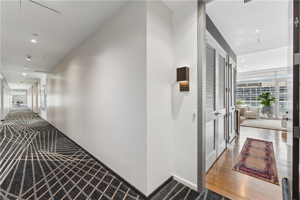 45 Ivan Allen Jr Boulevard 1703