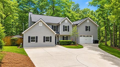Homes For Sale - 469 Teague Drive<br/> Cobb County, Kennesaw, GA 30152