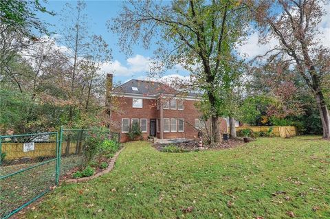 A home in Lilburn