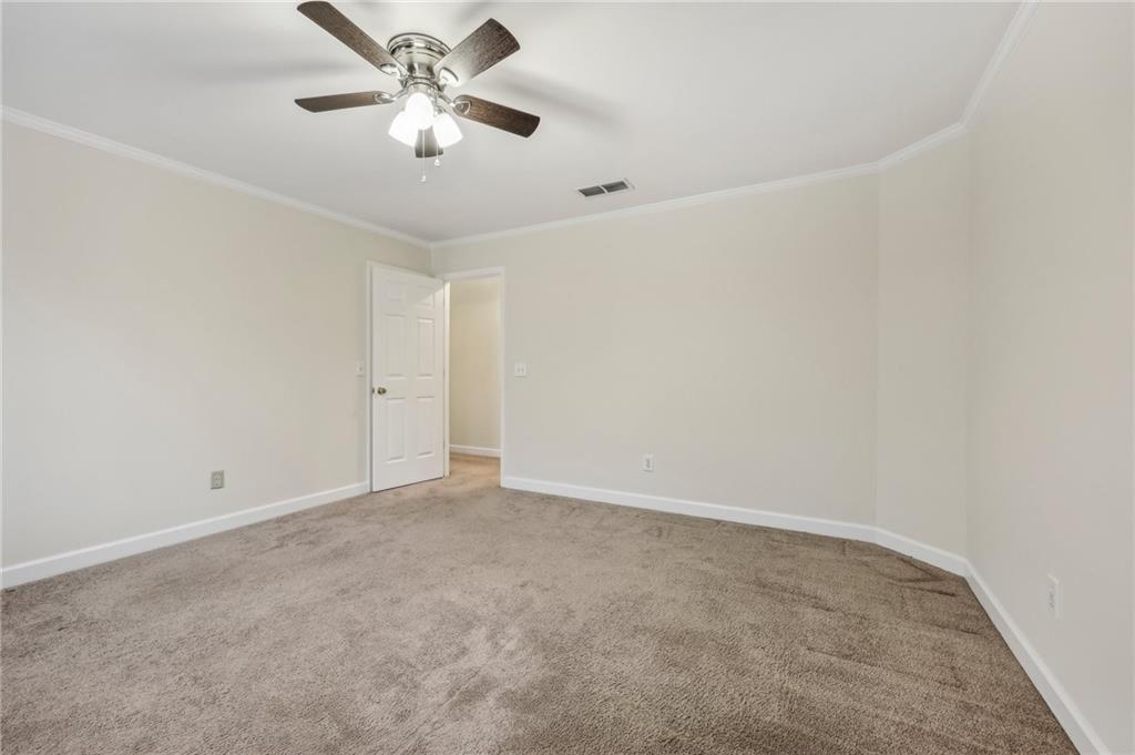 5235 Shadow Path Lane, Lilburn, Georgia image 33