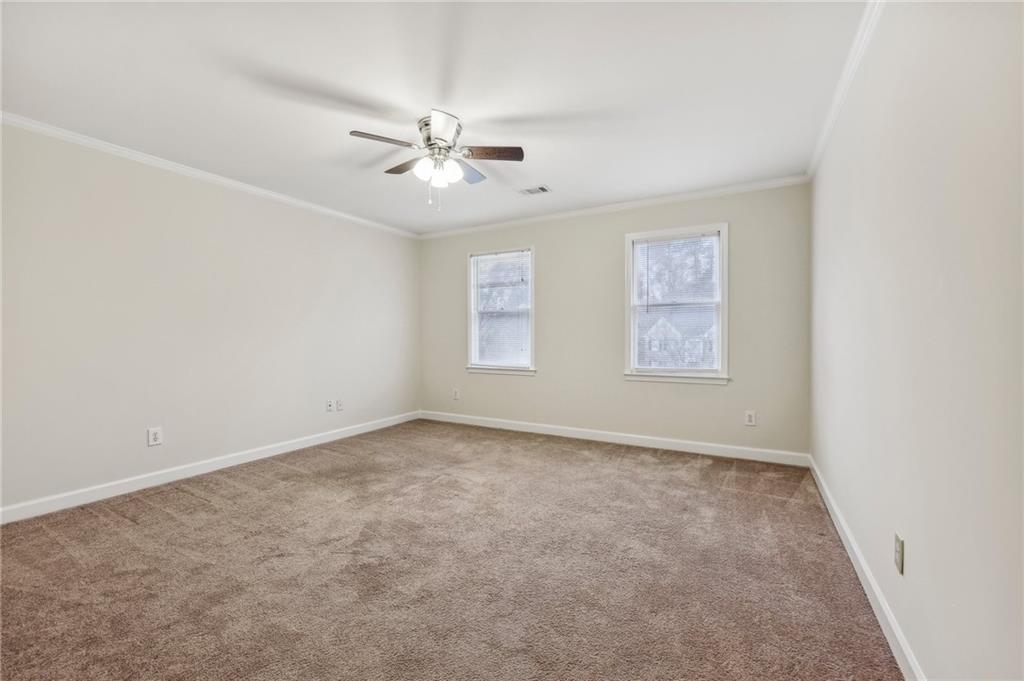 5235 Shadow Path Lane, Lilburn, Georgia image 32