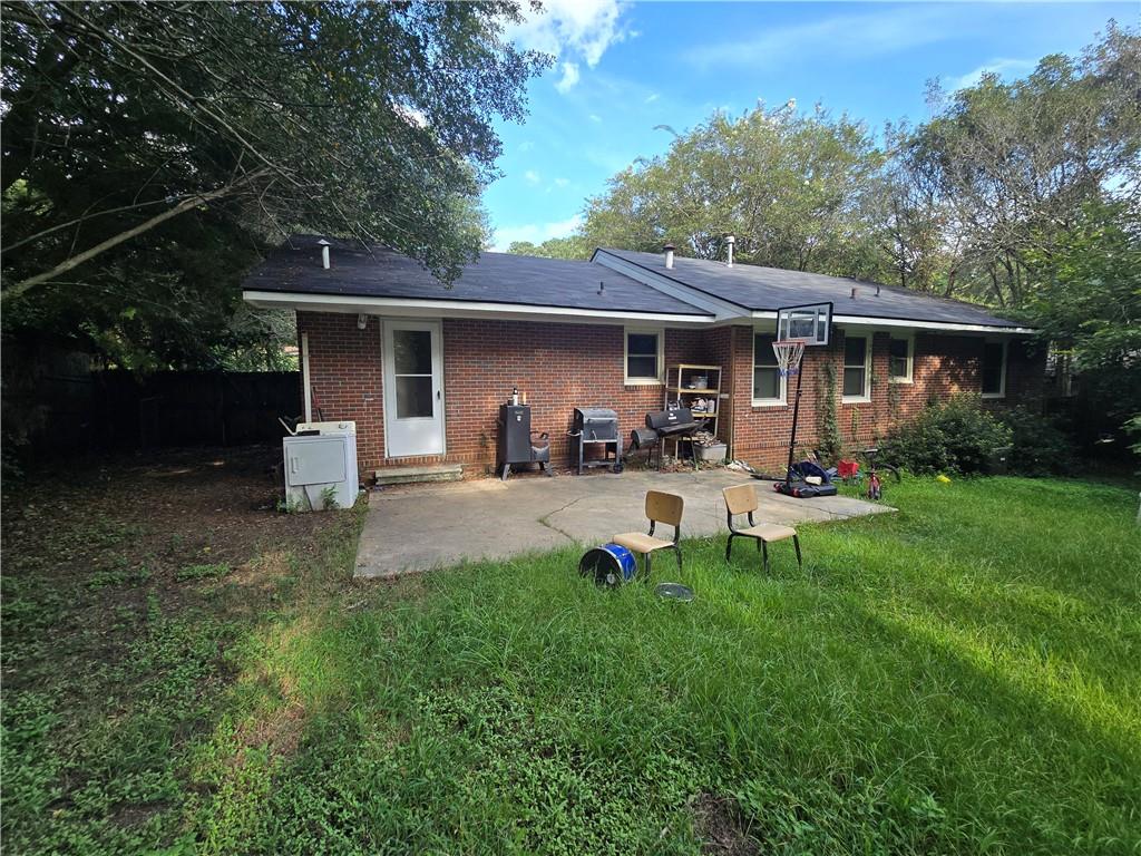 261 Robert E Lee Drive