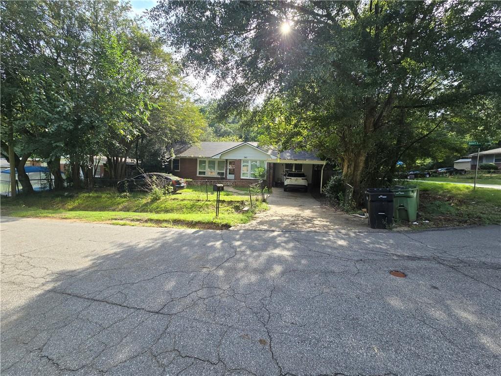 261 Robert E Lee Drive