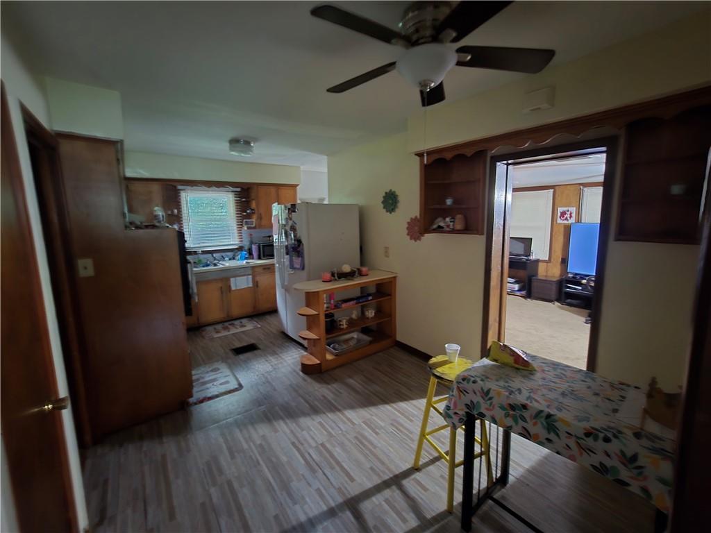 261 Robert E Lee Drive