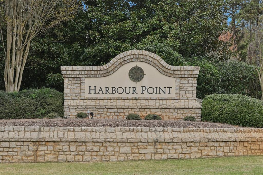 3734 Wavespray Court