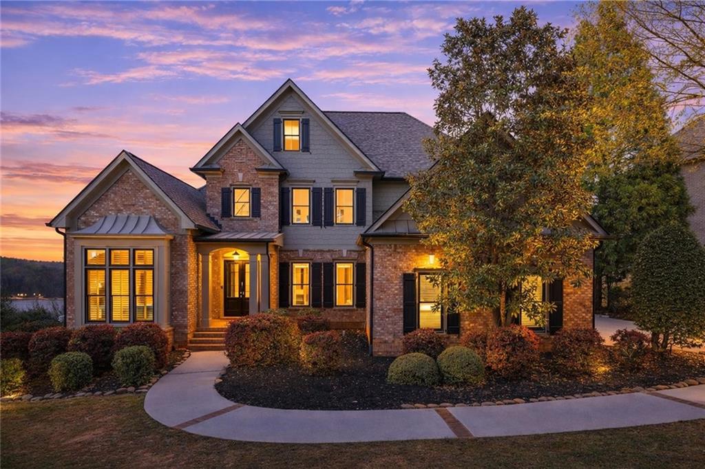 3734 Wavespray Court