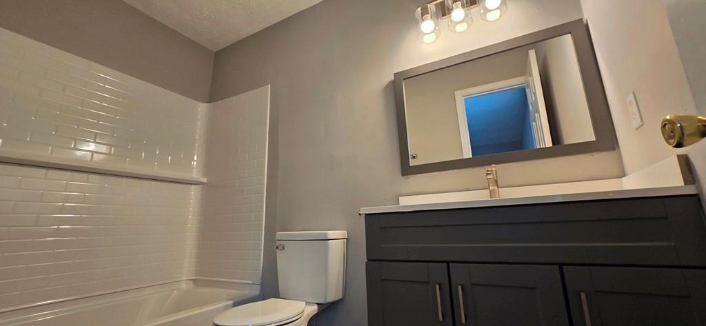 Old Roswell Corners - Residential Income