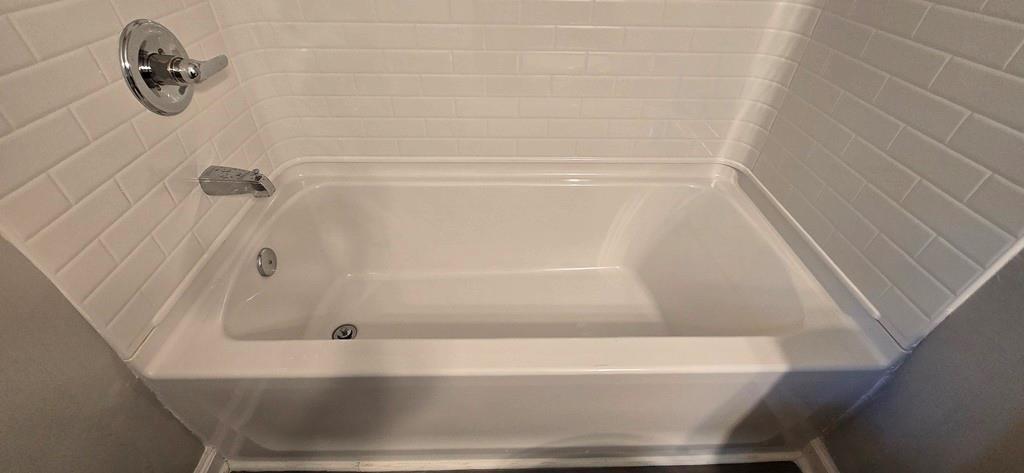 Old Roswell Corners - Residential Income