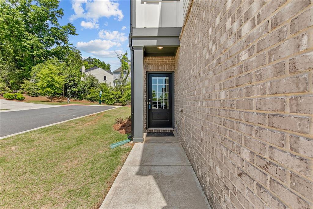 1385 Vayda Court