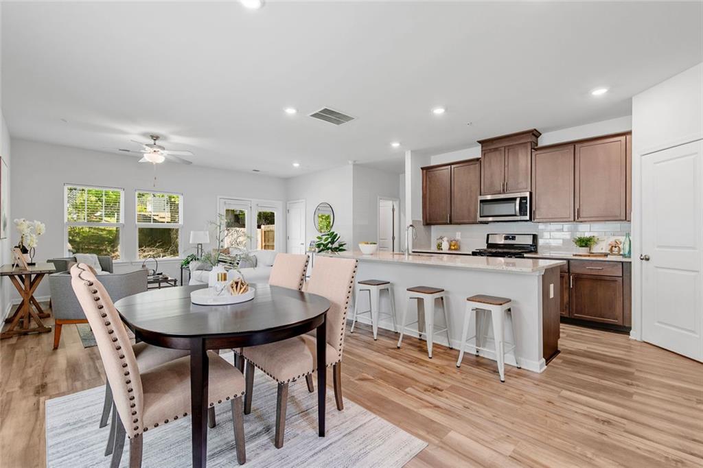 1385 Vayda Court