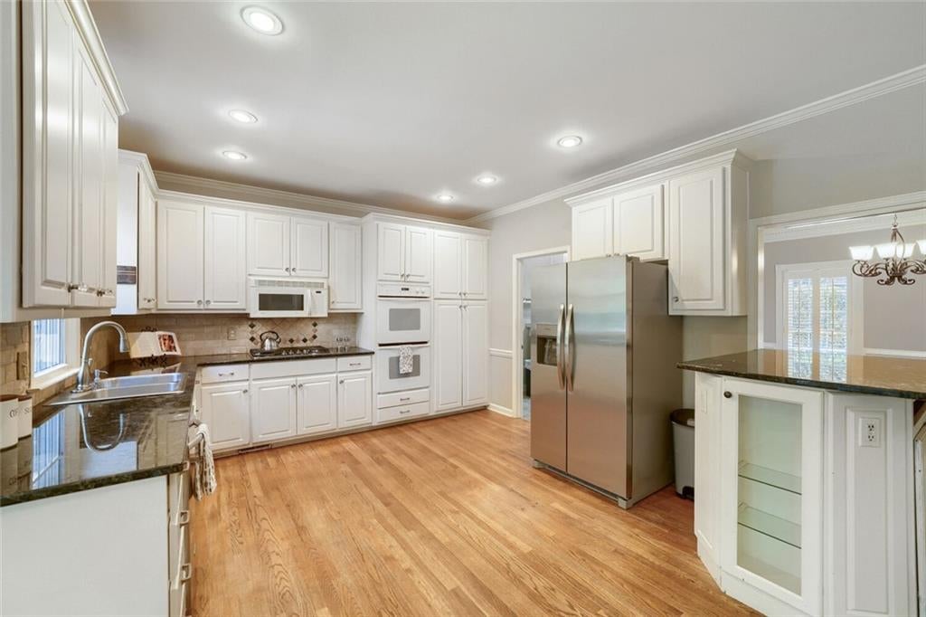 330 S Satinwood Place, Roswell, GA, 30076 330 S Satinwood Place