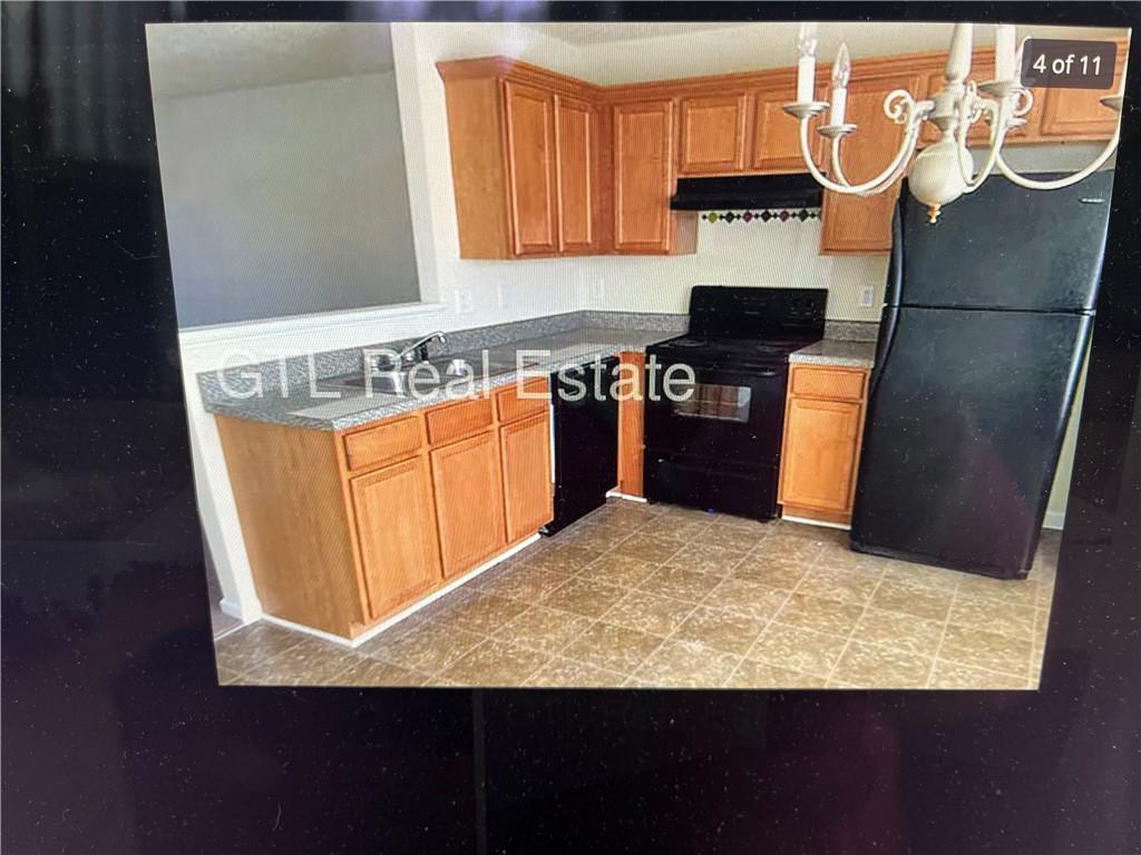 312 Lauren Drive, Fairburn, Georgia image 4