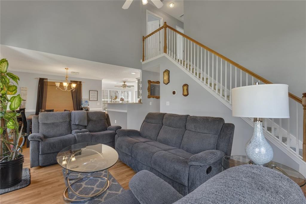 121 Kingsbrook Circle
