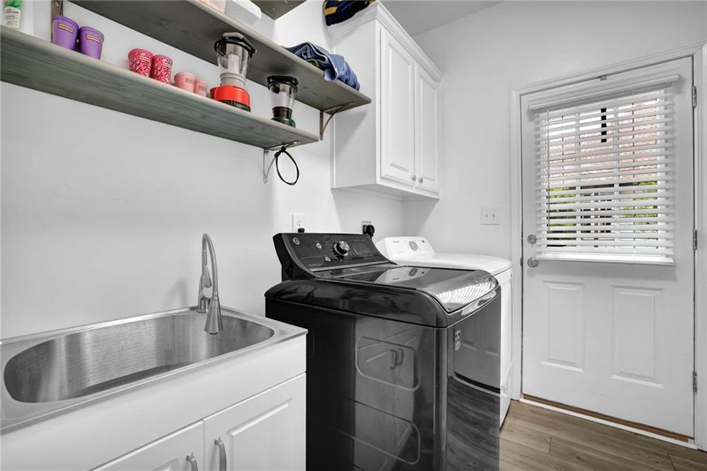 APPALACHEE FARMS - Residential