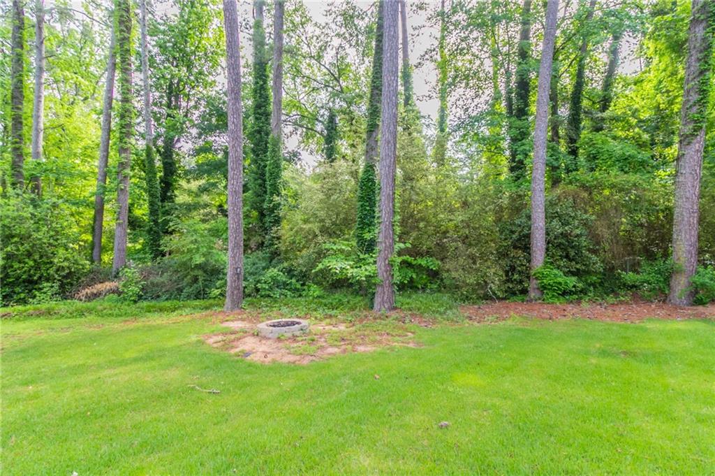 2814 Brackenwood Drive, Snellville, Georgia image 35
