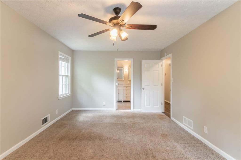 2814 Brackenwood Drive, Snellville, Georgia image 27
