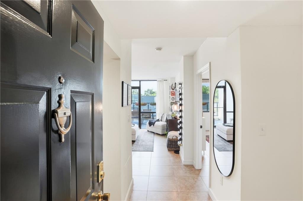 1280 W Peachtree Street NW 811