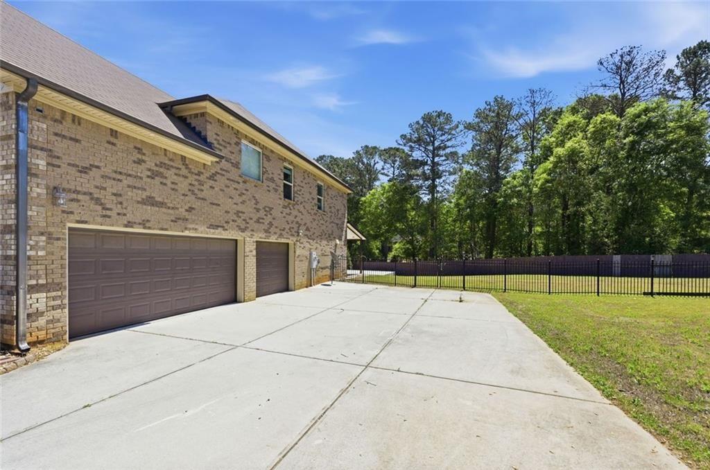 1309 SW Marseille Court