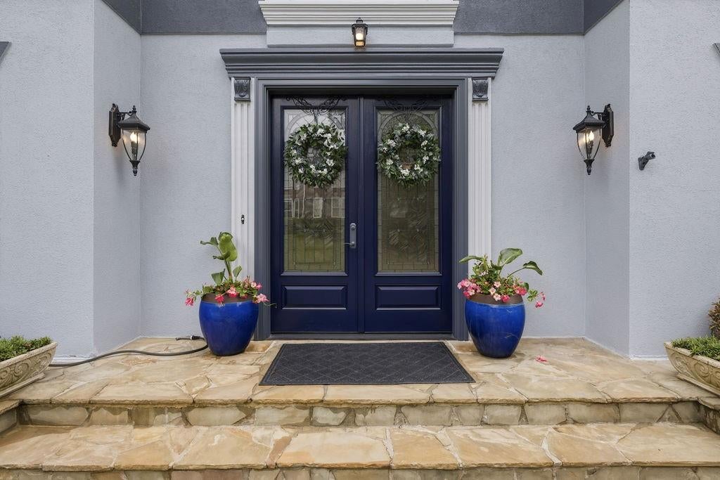 5343 Lake View Club