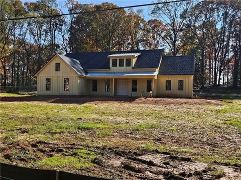 A home in Lilburn