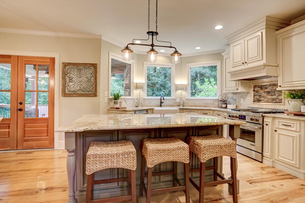 3510 Woodbury Creek Drive, Cumming, Georgia image 16