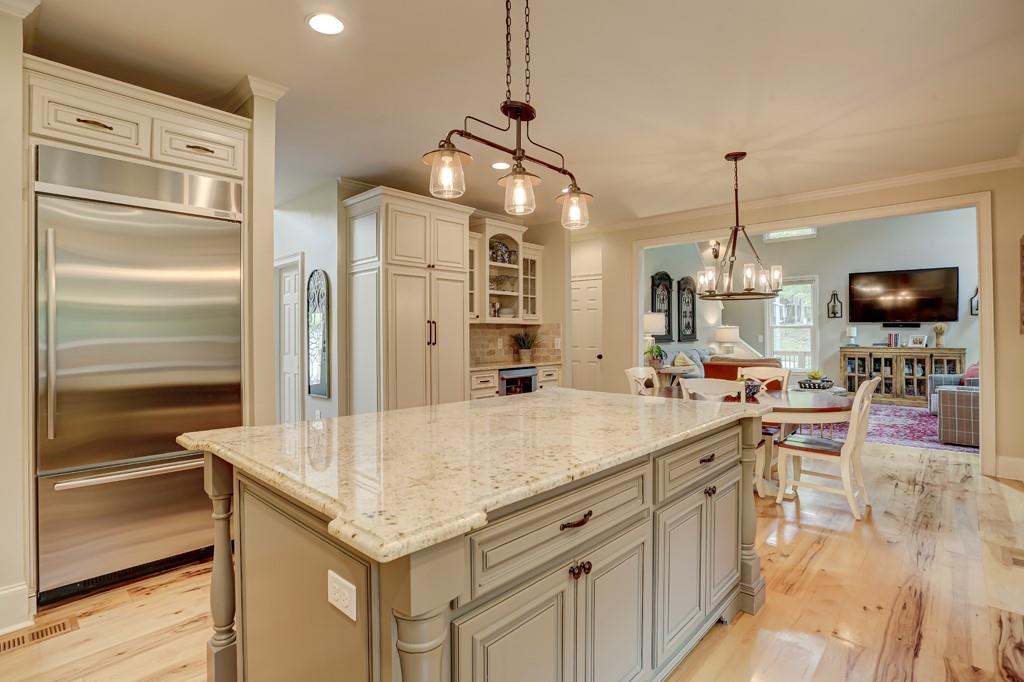 3510 Woodbury Creek Drive, Cumming, Georgia image 12
