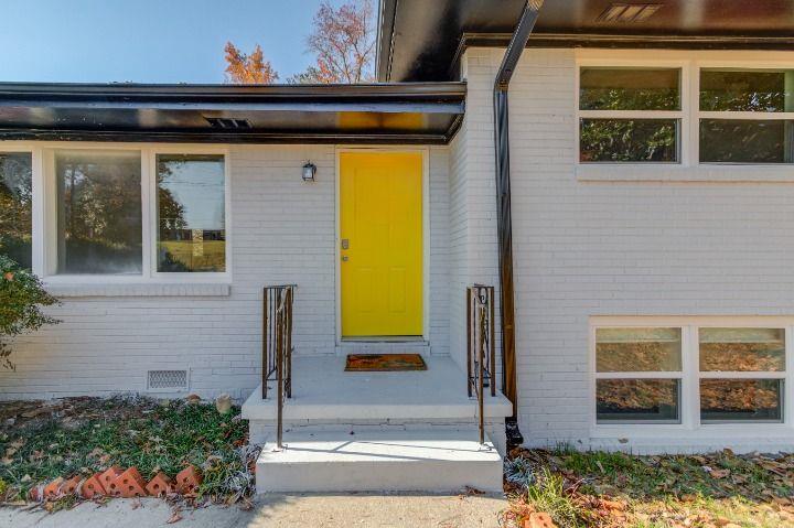 2103 Columbia Drive
