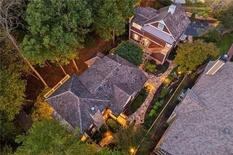 A home in Dawsonville