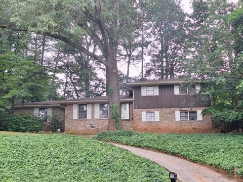 Photo of 1236 S Shadygrove Court, Stone Mountain, GA 30083 (MLS # 7594203)