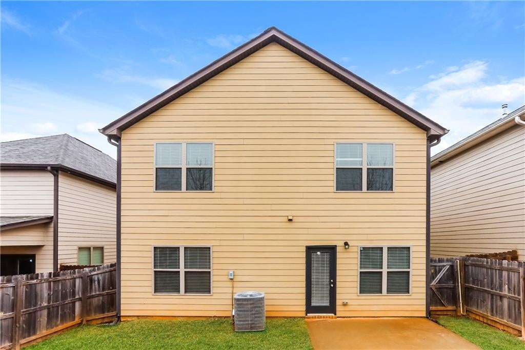 298 Emporia Loop