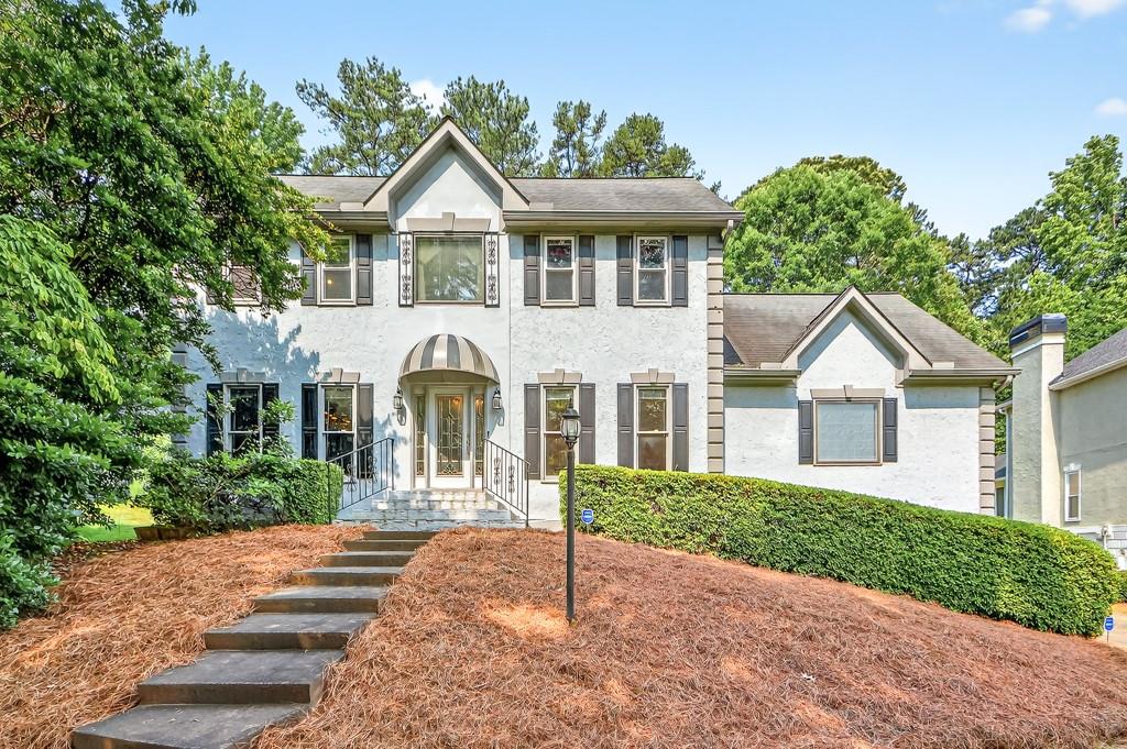 3185 Country Club Court NW