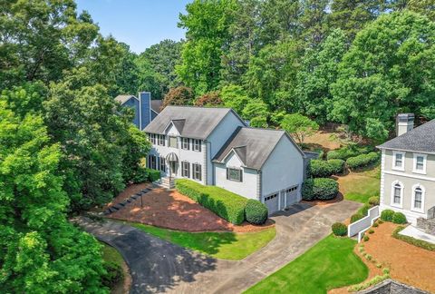 Photo of 3185 Country Club Court NW, Kennesaw, GA 30144 (MLS # 7591611) Photo of 3185 Country Club Court NW, Kennesaw, GA 30144 (MLS # 7591611)