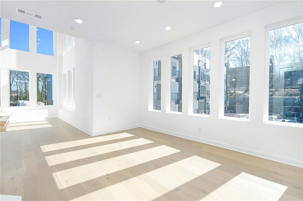 1050 Stacks Avenue SE 1510