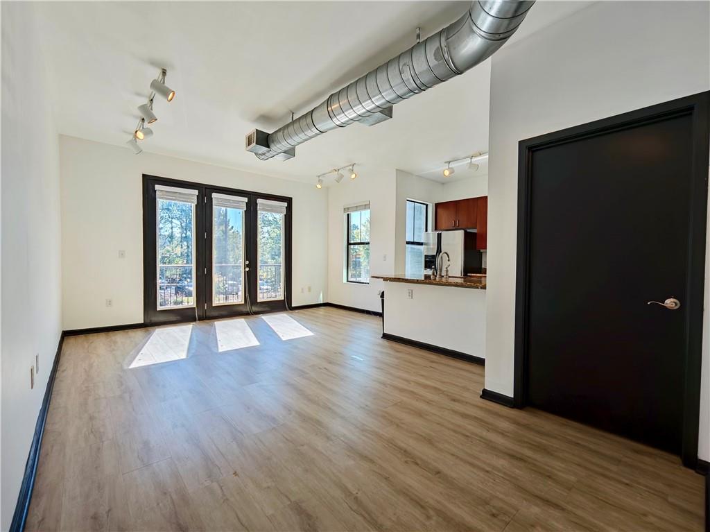 5300 Peachtree Road 2401