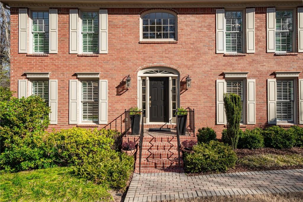 3877 Downing Lane NE