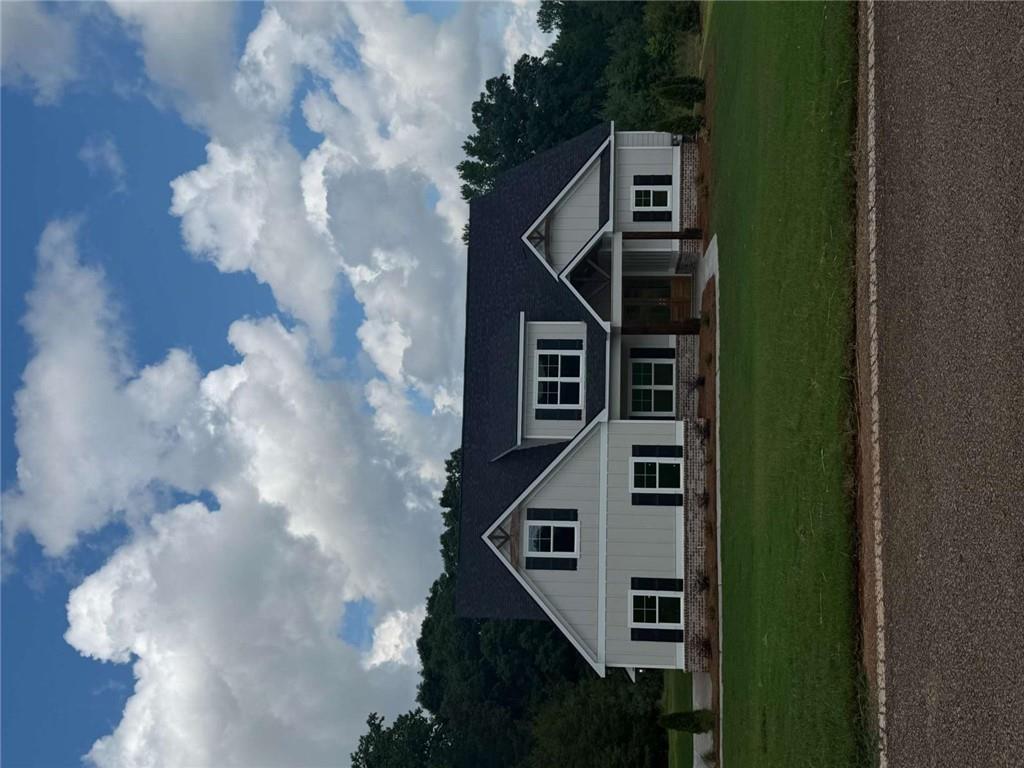 Photo 1 of 1 — 133 Twin Oaks Drive, Hampton, GA 30228