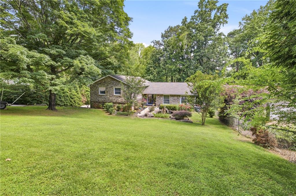 9040 Ruby Lane