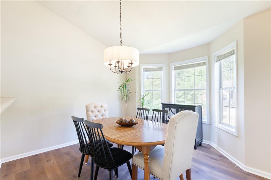 2577 Abbotts Glen Drive, Acworth, Georgia image 11