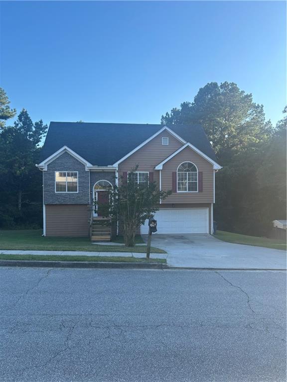Huge Price Reduction!
So much space in the very desirable Archer High School district! 4 bedrooms and 3 full baths. Family room with fireplace and door out to the deck. Separate formal dining room. Lower level is finished with a bedroom and bathroom. Large lot! 2 car garage is also very spacious with a storage room.
